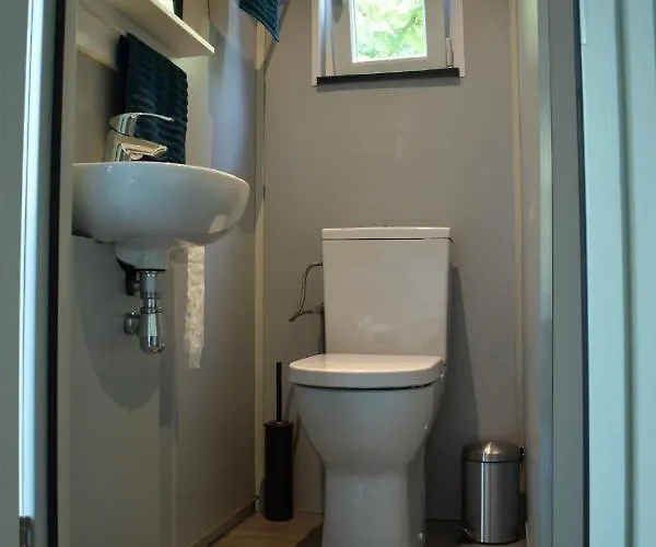 Den Laage Hof Bed & Breakfast Heusden ('s-Hertogenbosch)